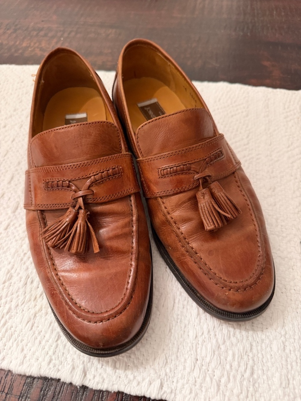 Johnston & Murphy Classic Style Handcrafted Brown Leather Tassel Loafers- Men